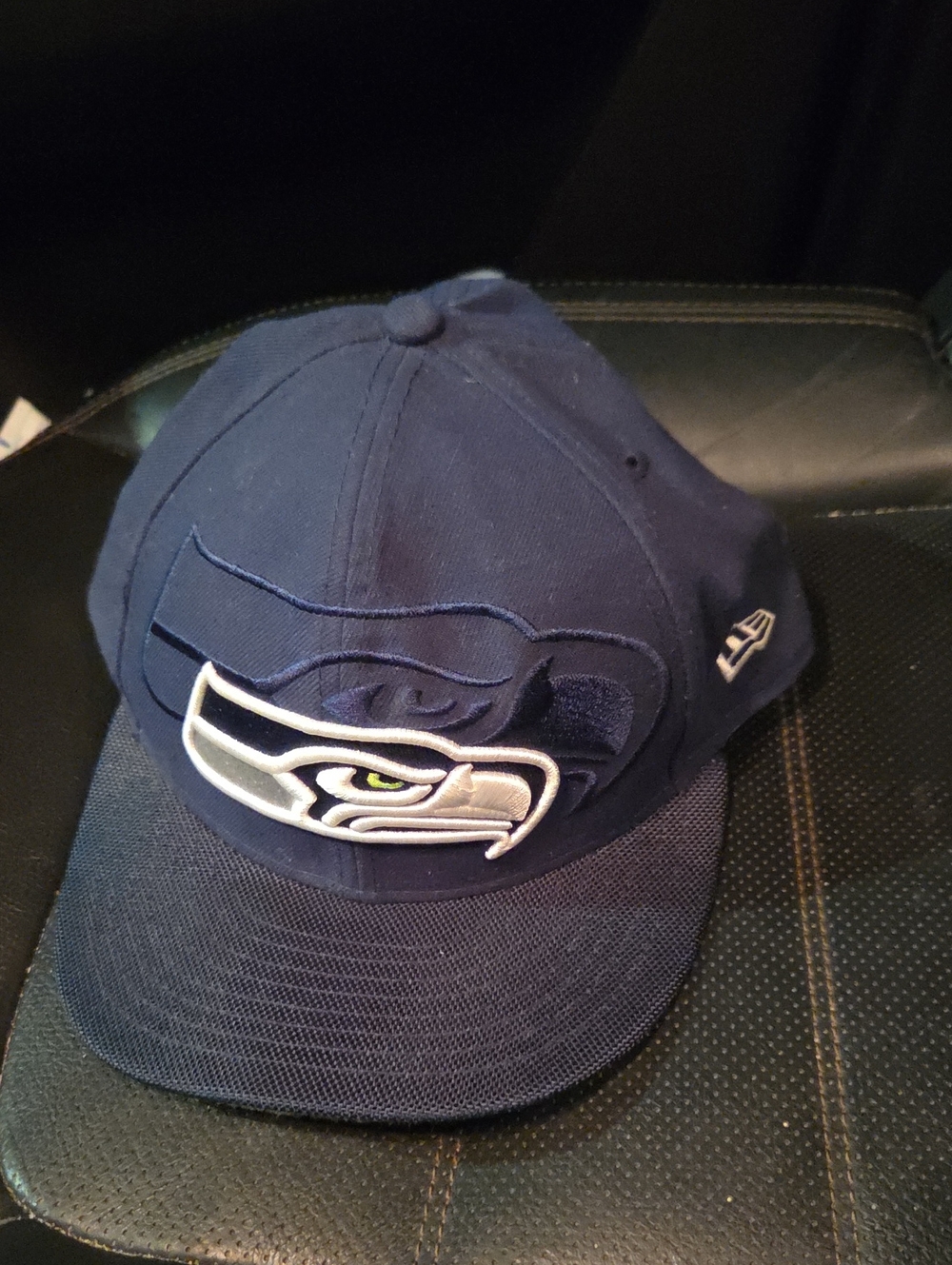 NFL LICENCED SEATTLE SEAHAWKS CAP